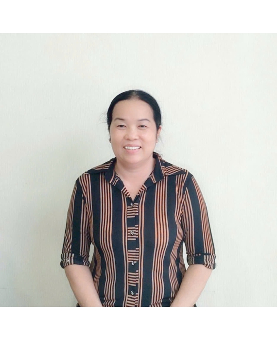 Chị Phương Oanh 