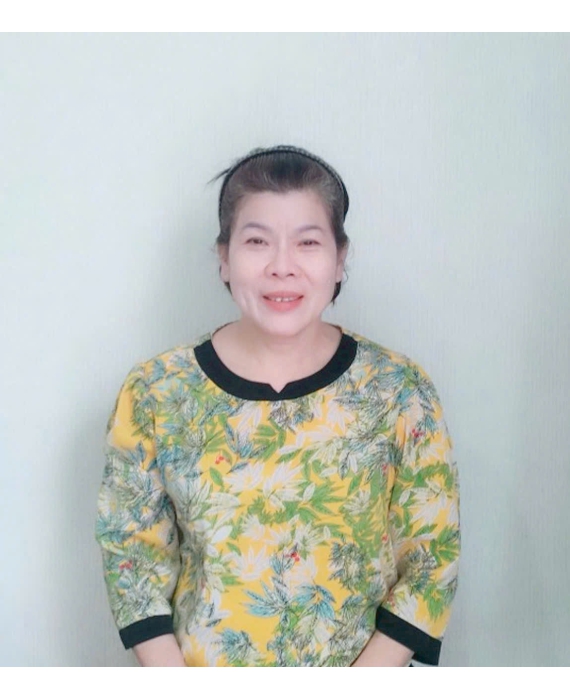 Cô Linh quê Thừa Thiên Huế