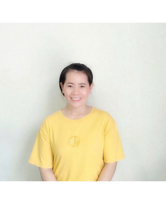 Chị Hồng Cẩm
