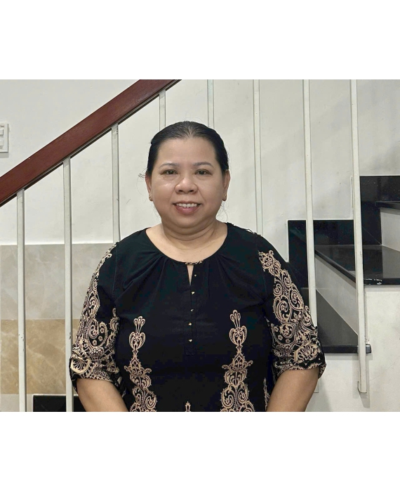 Cô Thu Thuỷ 