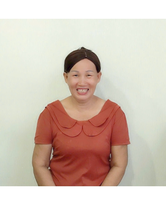 Cô  Ngọc Sương 