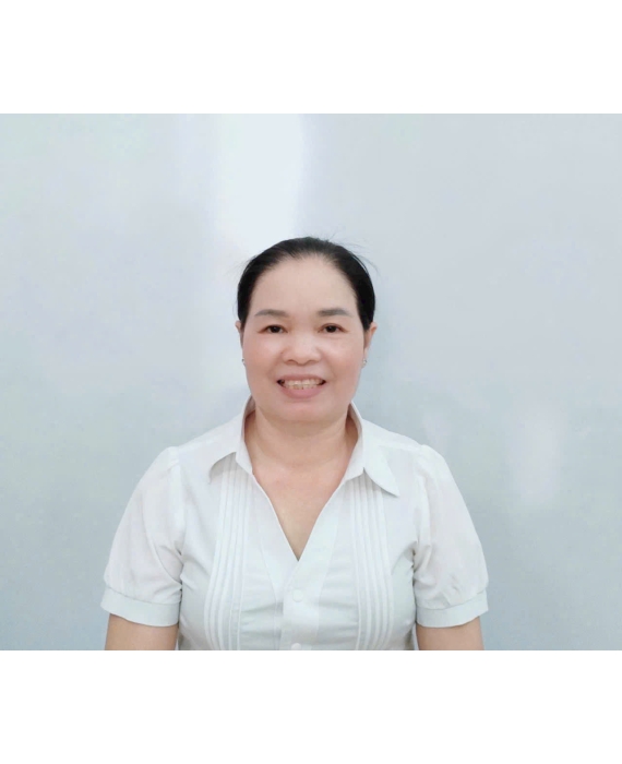 Cô Huệ quê miền Bắc