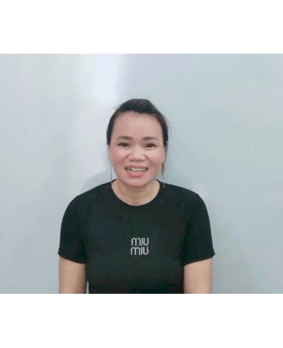 Chị Hoài quê Nghệ An