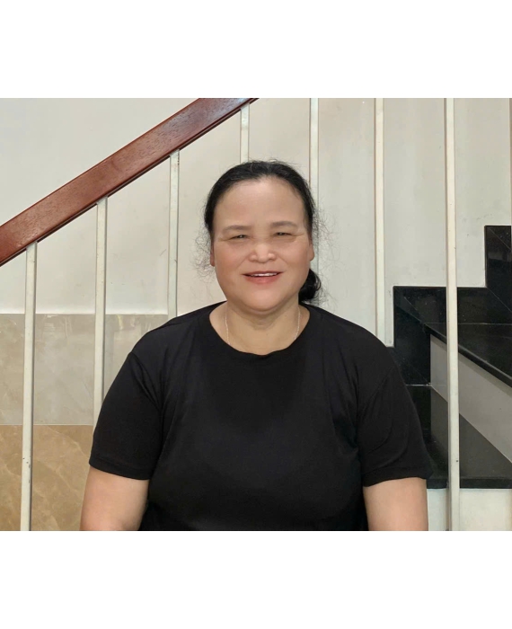 Cô Hoa người Nghệ An