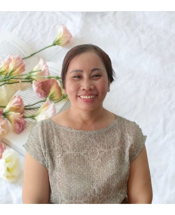 Chị Vân quê Thừa Thiên Huế 
