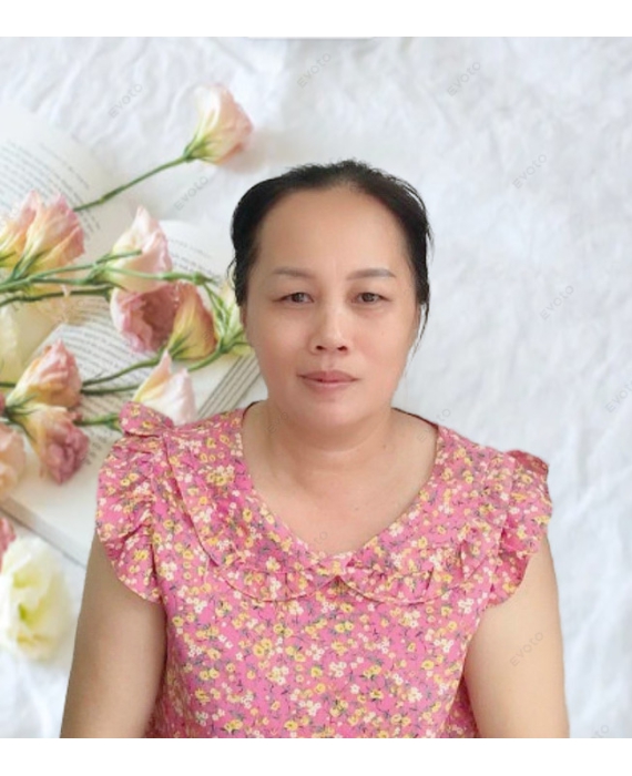 Cô Phượng quê Bến Tre  Sinh năm 1977