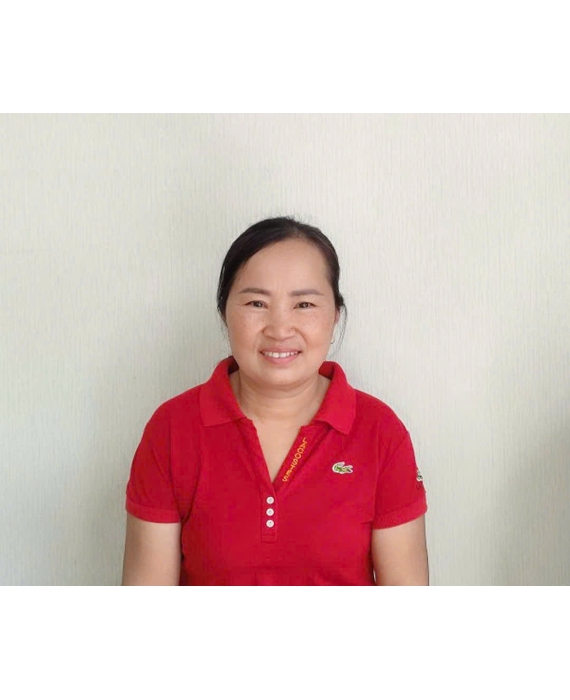 Cô Minh quê miền Trung