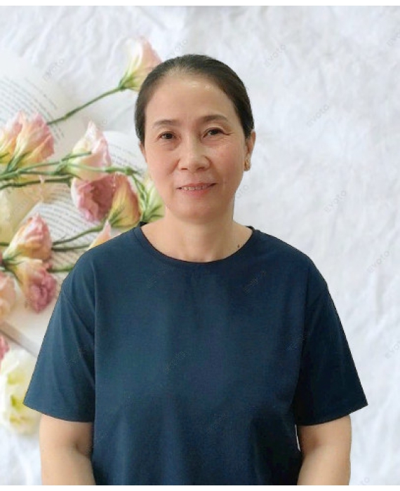 Chị Vy quê Nha Trang