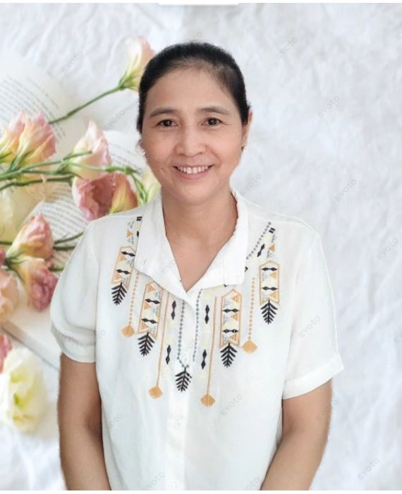 Cô Hạnh quê Quảng Nam