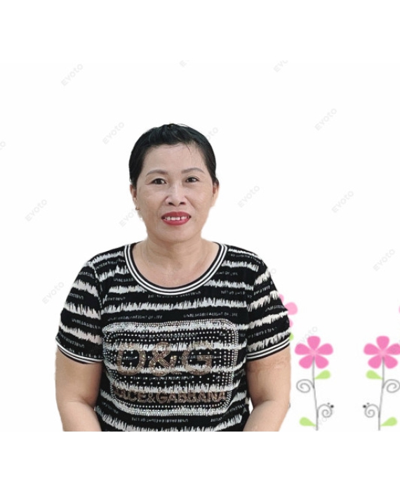 Cô Vân quê Bạc Liêu sinh năm 1976