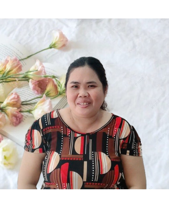Chị Phượng quê Sóc Trăng 