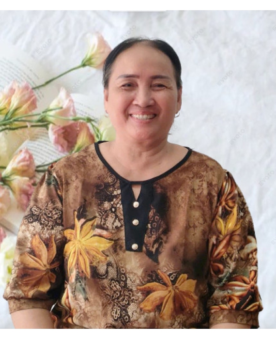 Cô Hoa quê Nam Định