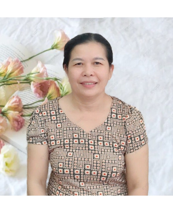 Cô Nhung quê Đà Nẵng