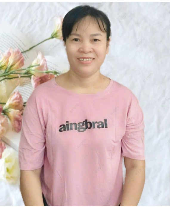 Chị Mơ quê Miền Bắc 