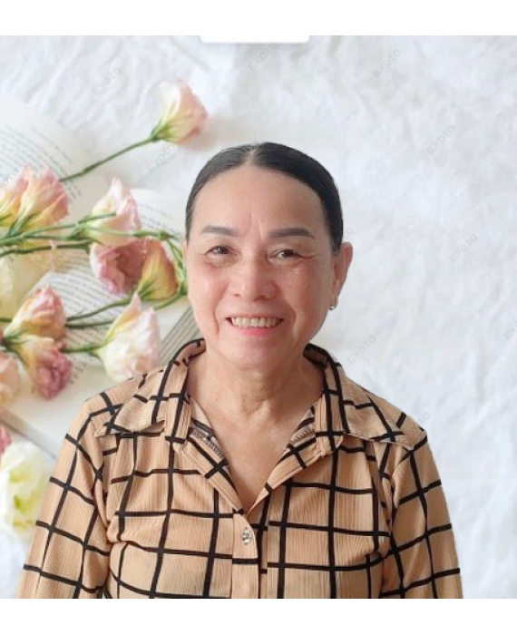 Cô Vân quê Đà Nẵng
