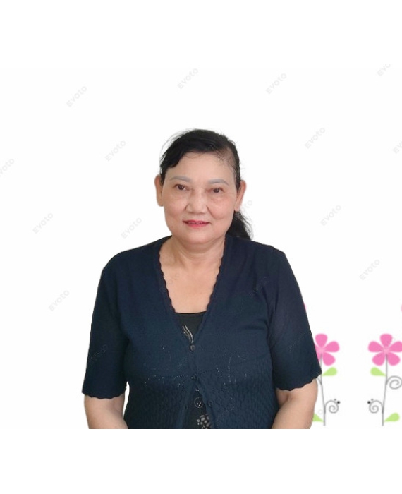 Cô Phượng quê Hà Tĩnh