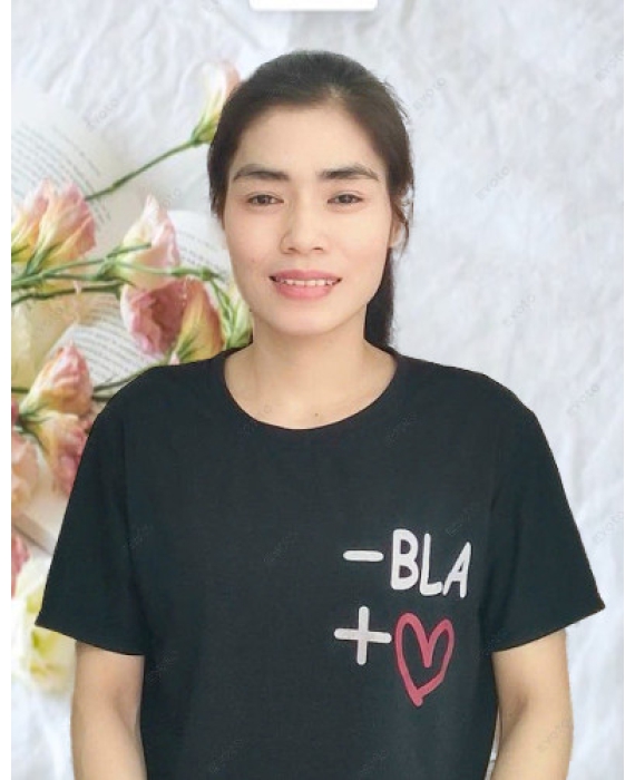 Chị Xuyến quê Nghệ An 