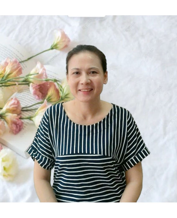Chị Hoa quê Nha Trang