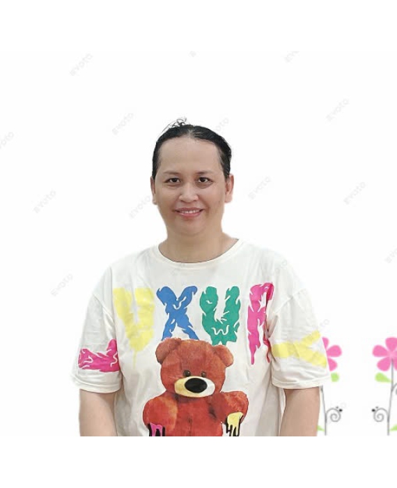 Chị Ngân gốc Sài  Gòn 