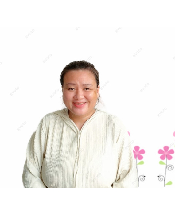 Chị Chi quê Hà Nội