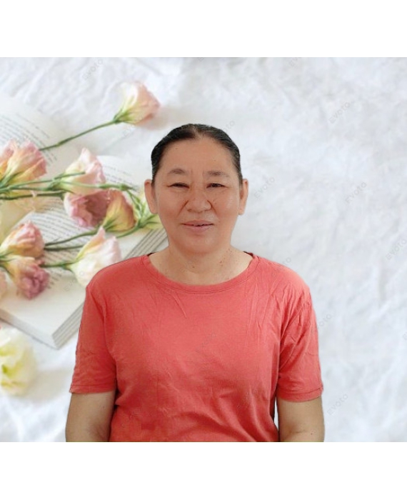 Cô Tuyết quê Thừa Thiên Huế