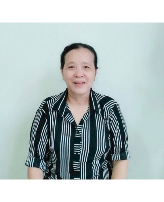 Cô Hà  Bình Dương