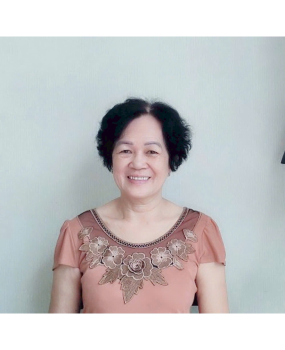 Cô Nhàn quê Kiên Giang