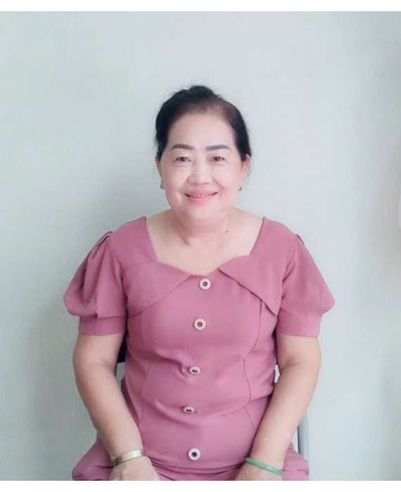 Cô Tím sống Vĩnh Long