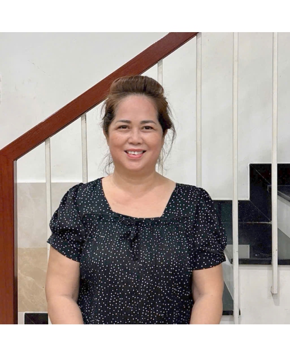 Cô Hương  Phú Yên