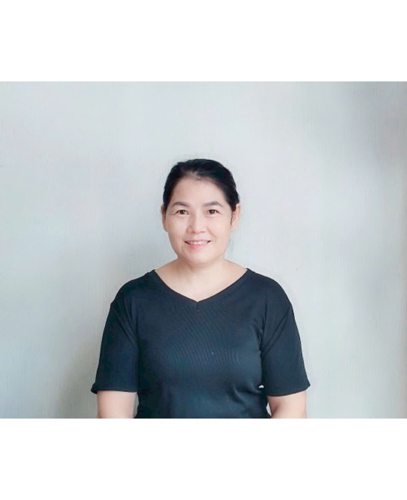 Chị Linh quê  Phú Yên