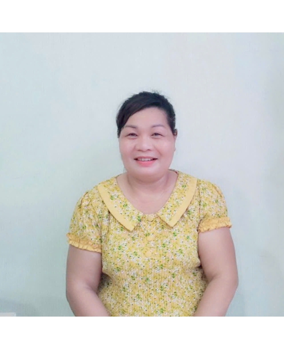 Chị Tuyết quê Long Xuyên