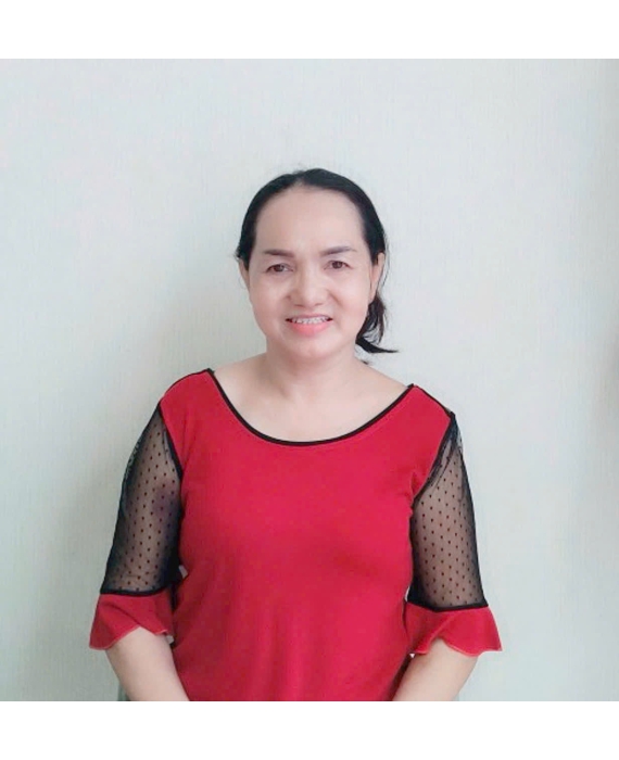 Cô Hoa quê Quảng Ngãi