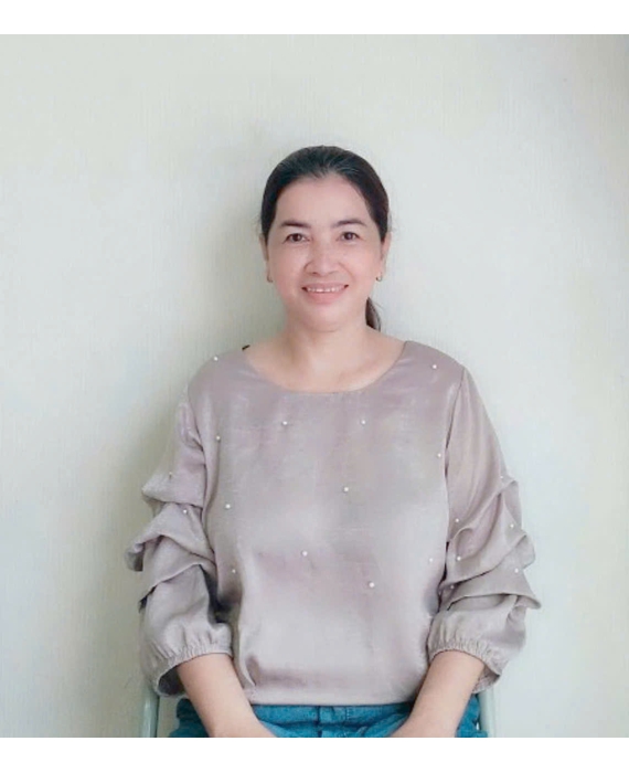 Chị Trang sinh năm 1979