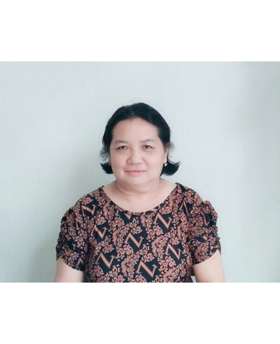 Cô Tuyết quê Vĩnh Long