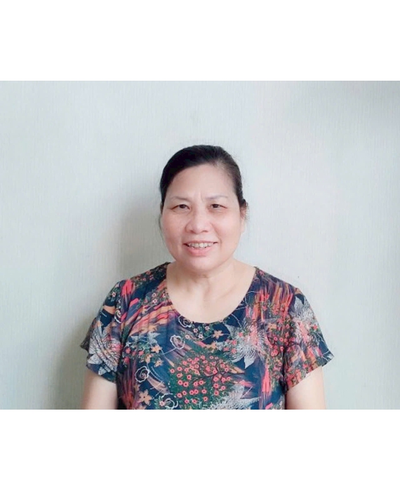 Cô Yến quê miền Bắc 