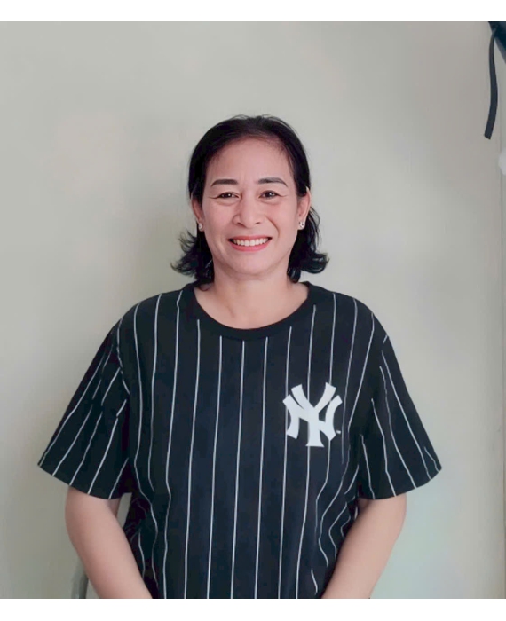 Cô Hồng quê Vũng Tàu