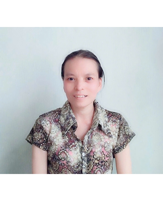 Cô từ quê Nghệ An 