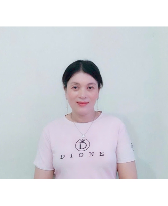 Chị Huệ quê Quảng Ngãi