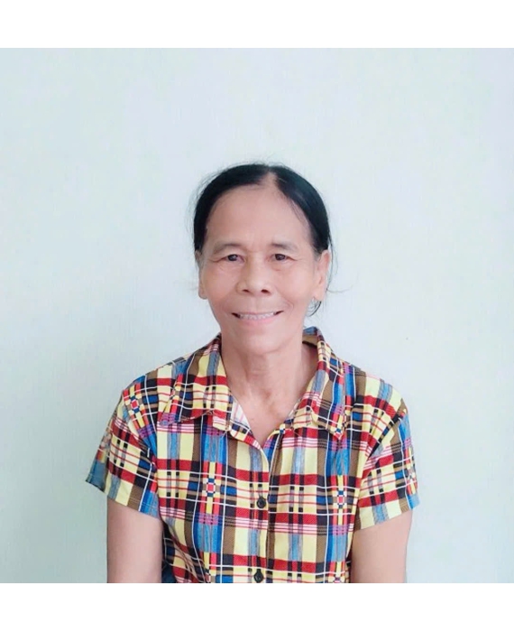 Cô Hiền quê góc Bình Định 