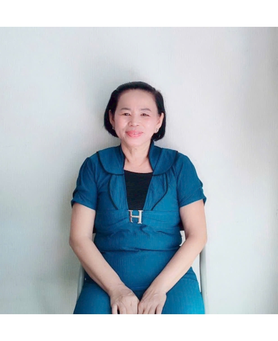 Cô Kim Loan quê Tiền Giang