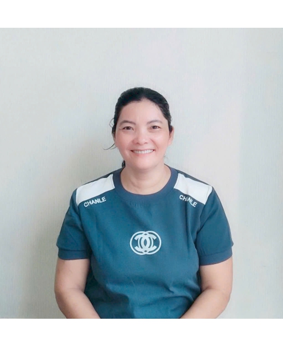 Cô Hiếu quê Miền Trung 