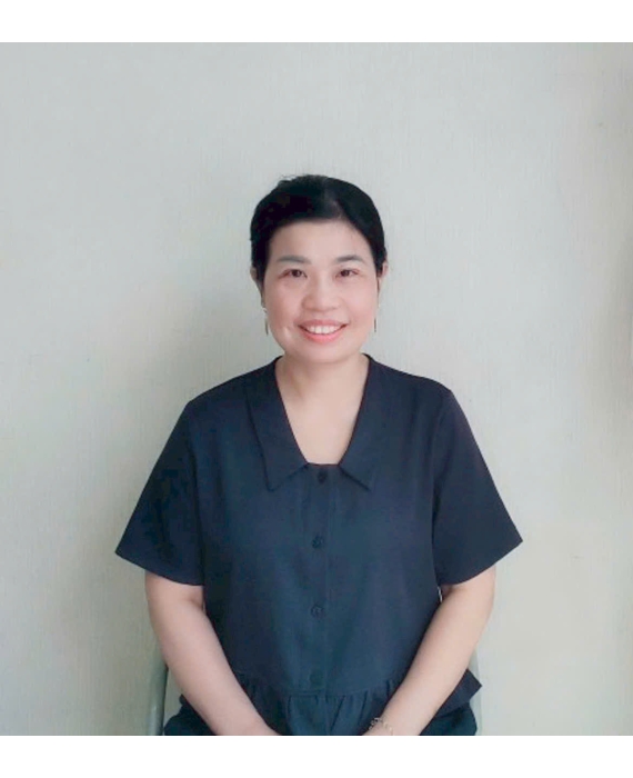 Cô Hướng quê Quảng Bình