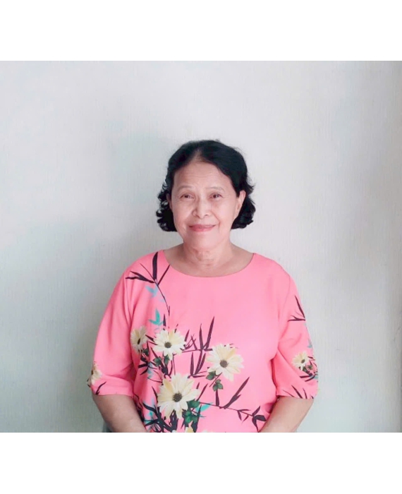 Cô Huệ  gốc ở Đăk Lăk 