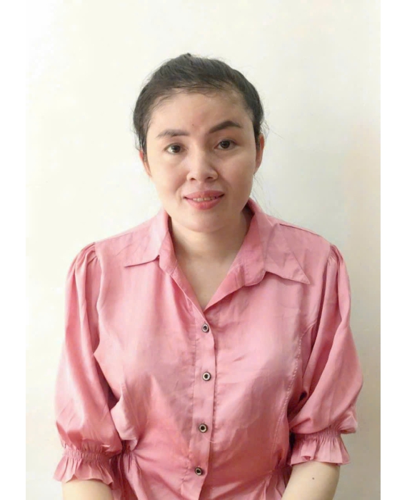 Em Thuỷ Tiên quê Góc Huế 