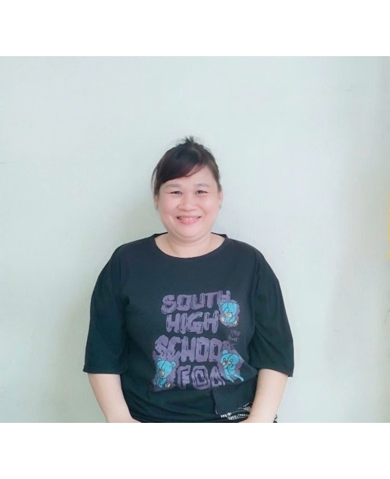 Chị Kin Nhung sinh năm 1980