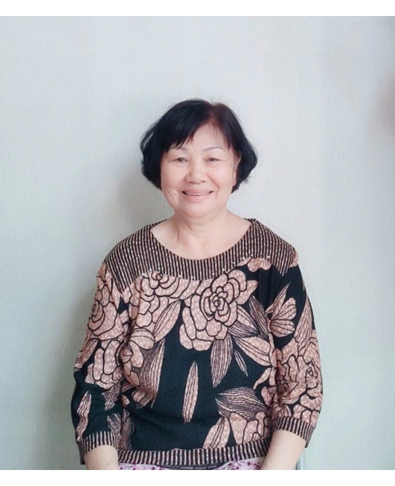 Cô Lan quê gốc Huế 