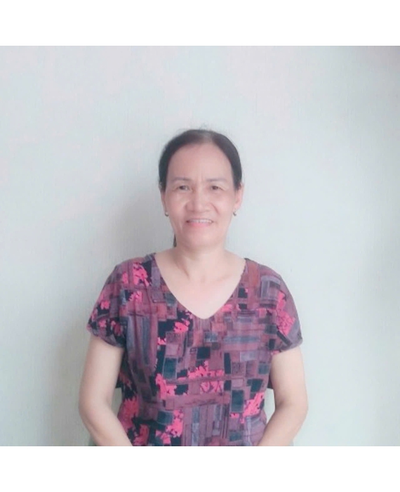 Cô Yến sống Huế