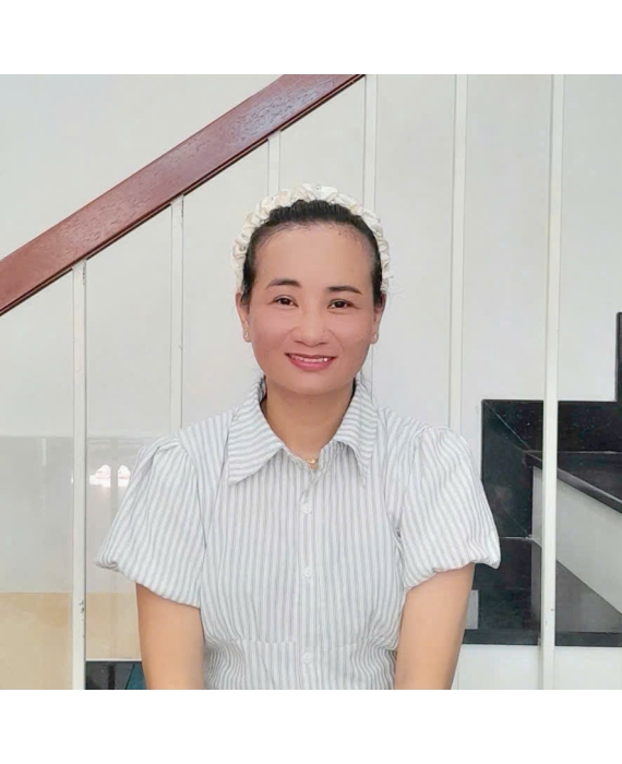 Chị Mùi quê Thái Bình