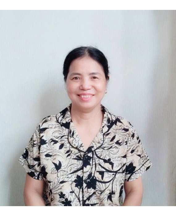 Cô Thuyên quê Miền Bắc