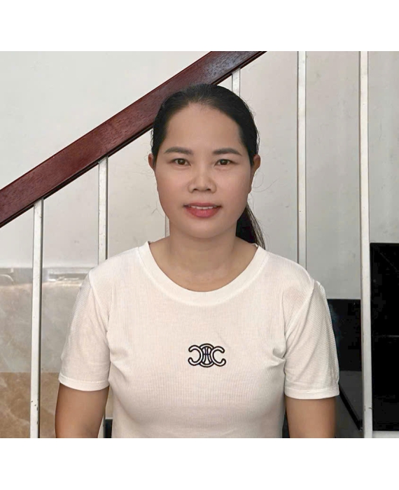 Chị Thúy sinh năm 1980